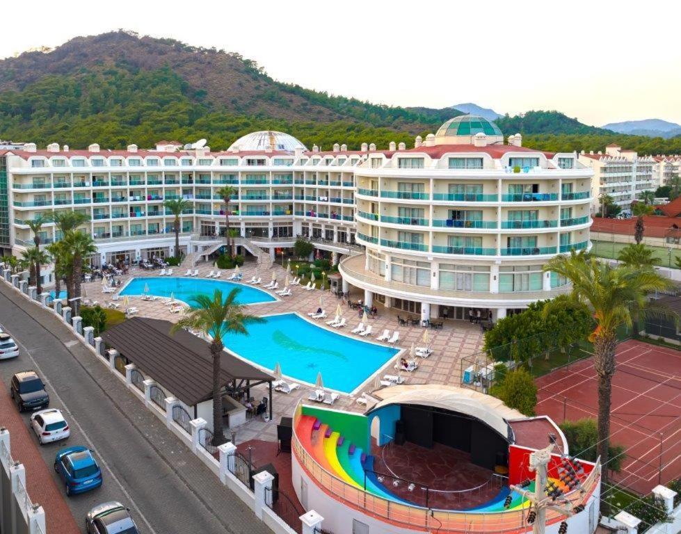 Pineta Park Deluxe Hotel Marmaris Exteriör bild