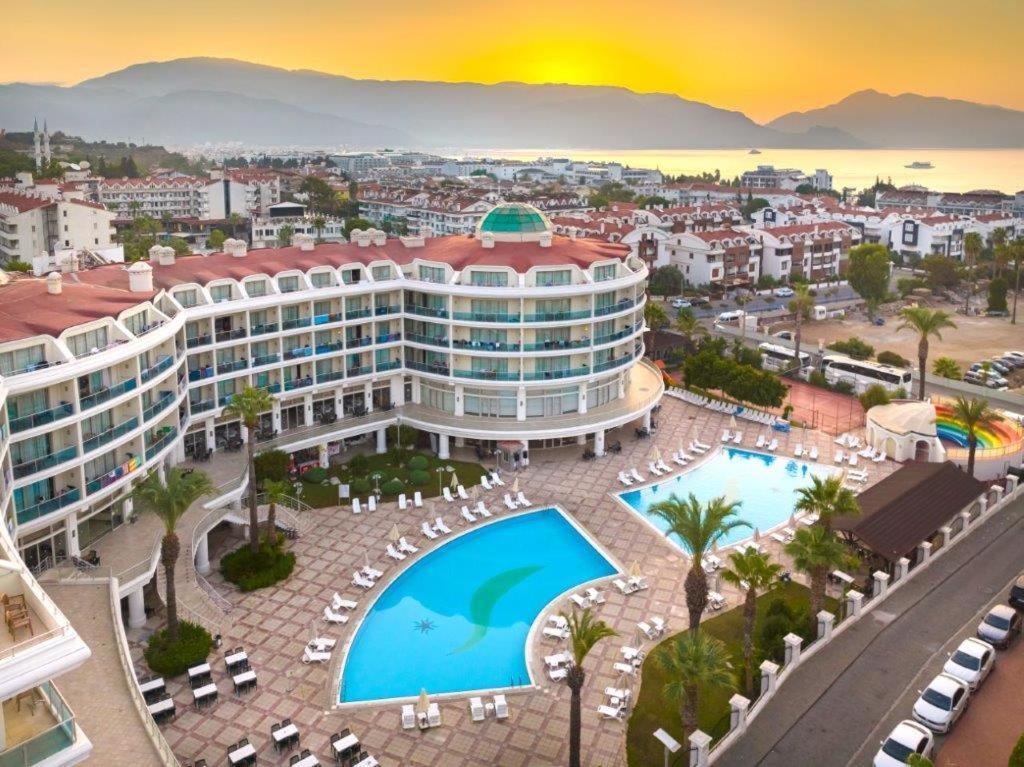 Pineta Park Deluxe Hotel Marmaris Exteriör bild